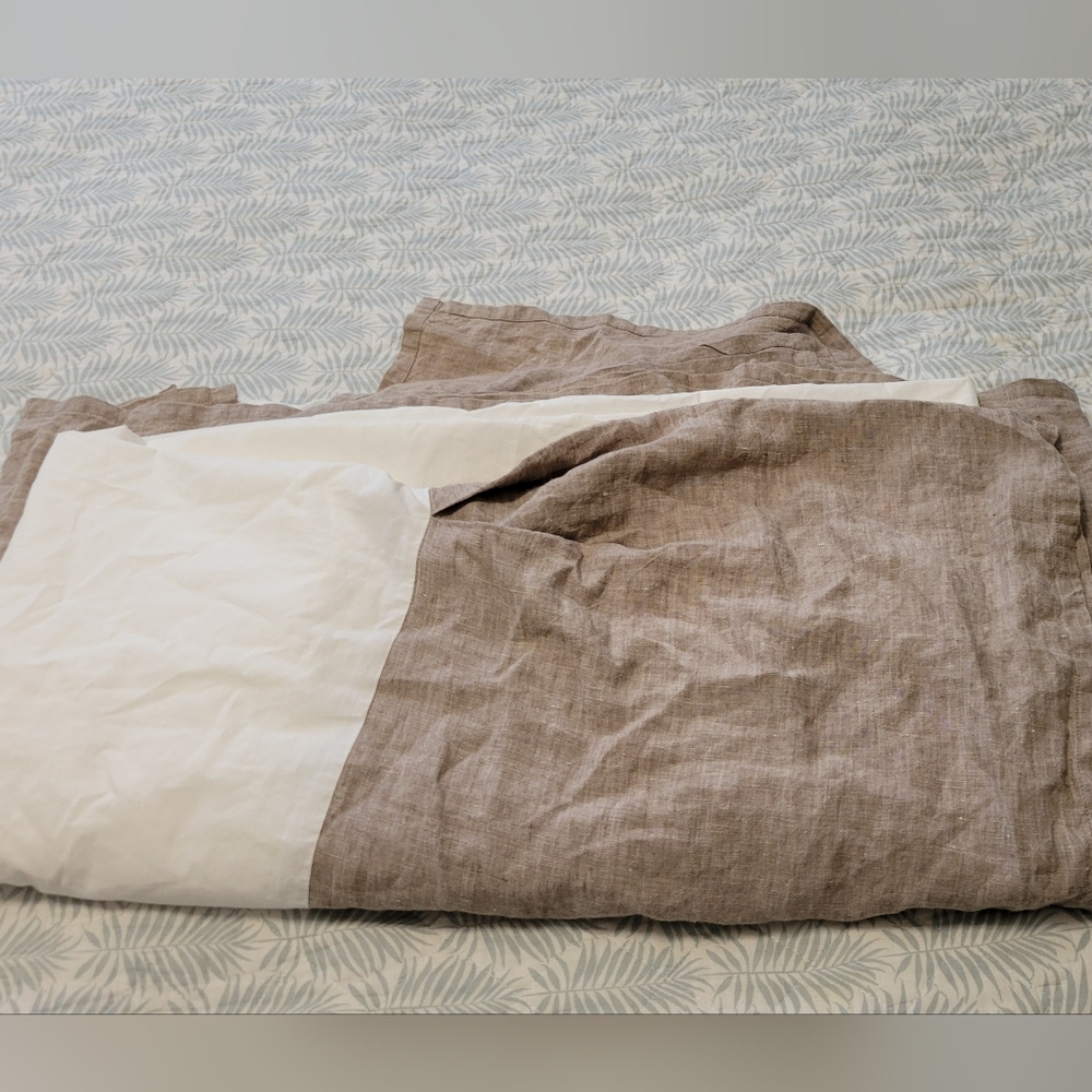RH Restoration Hardware King Linen Bedskirt